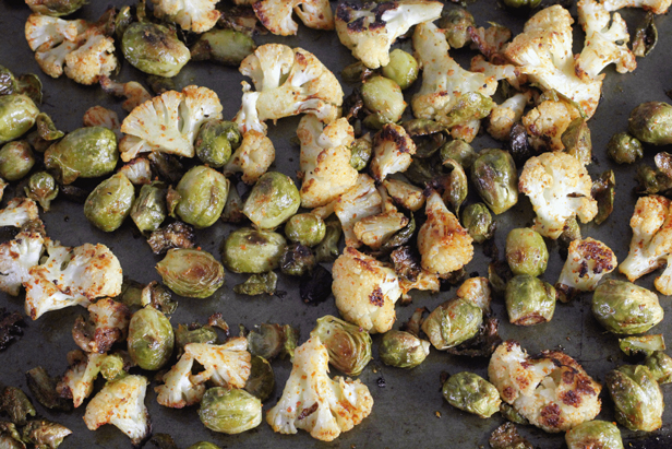 spicy roasted brussels sprouts and cauliflower