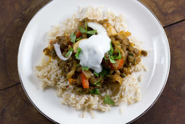 Curried Green Lentils with Mushrooms and Red Peppers